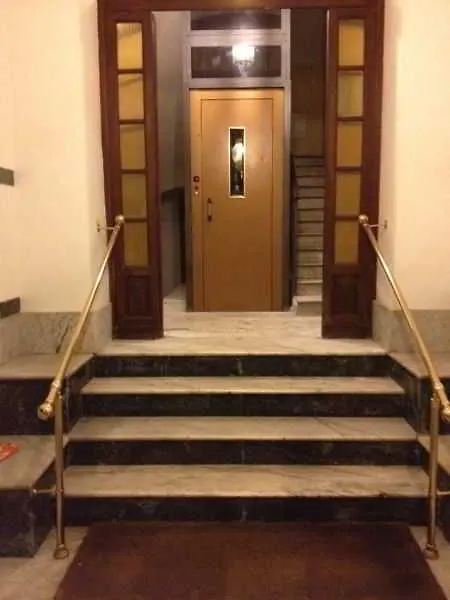 Icarus Inn Rome 0*,