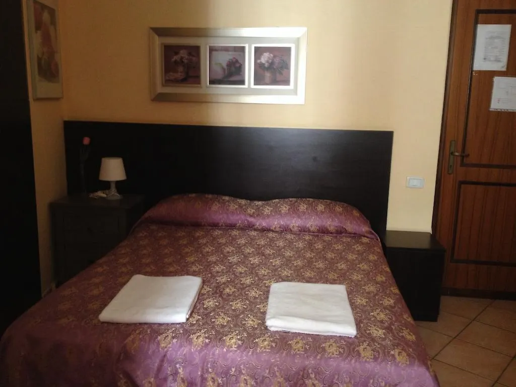 Icarus Inn Rome 0*,  Italy